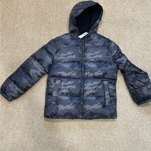 Old Navy New with tags camo puffer kids size 8